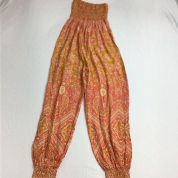 Free People Thinking of You Smocked Jumpsuit NWT - Picture 4 of 9